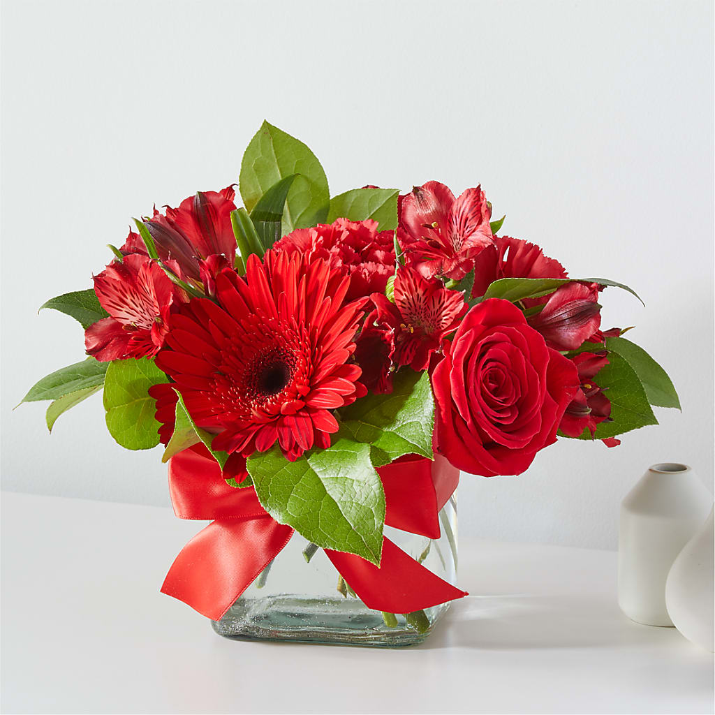 Red Hot Bouquet – Charley Flowers Llc, Chillicothe OH